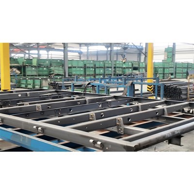 Längsträger des LKW-Ladeflächenrahmens